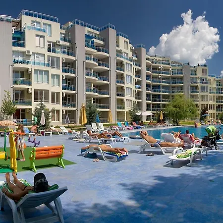 Oazis Sea View Apartment