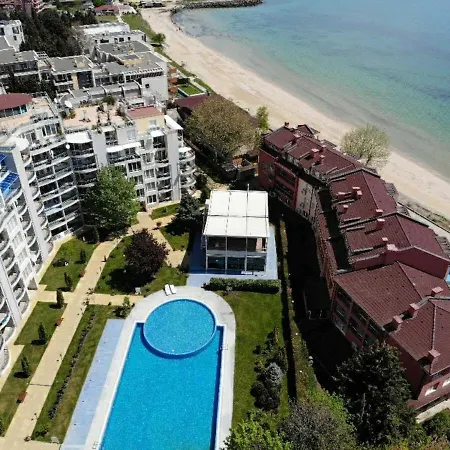 Apartment Oazis Sea View *