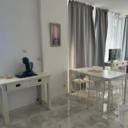 Oazis Sea View Apartment Ravda